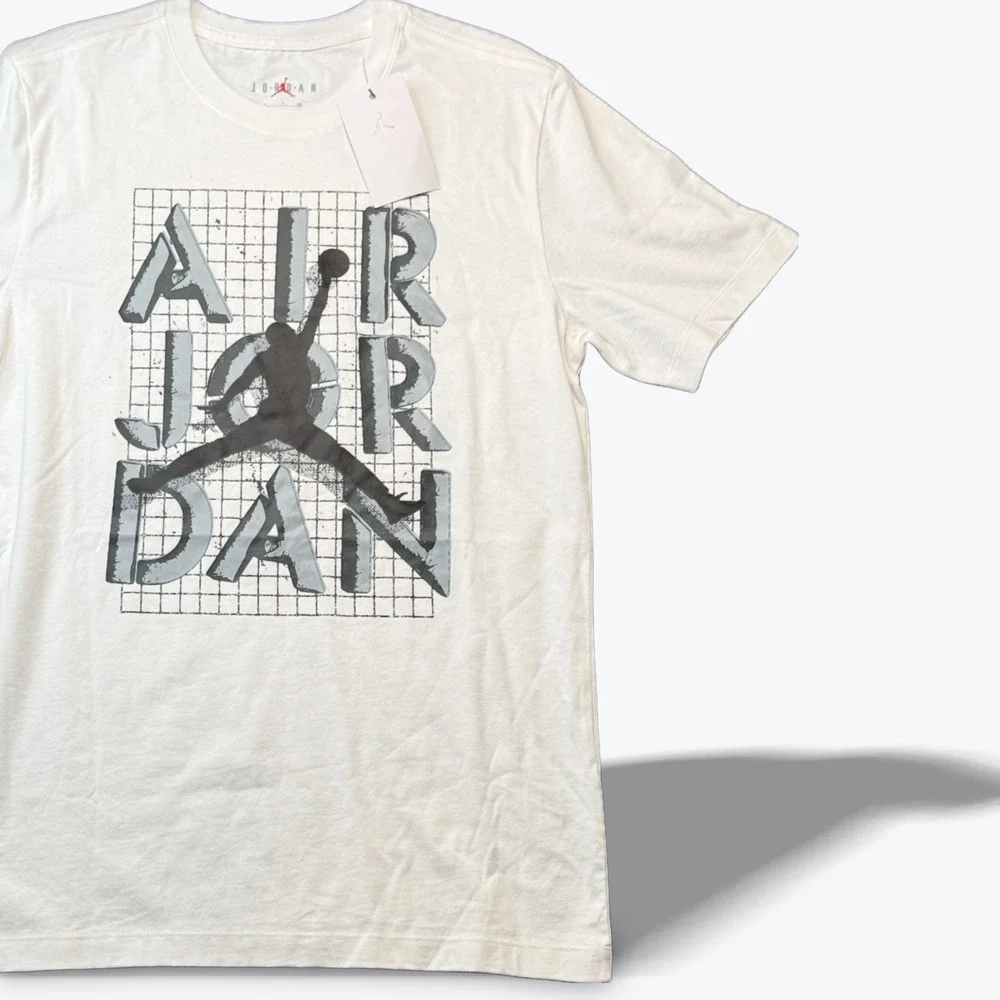 Jordan Mens Jumpman Graphic T Shirt‎ White Grey Basketball Summer Tee Small NWT